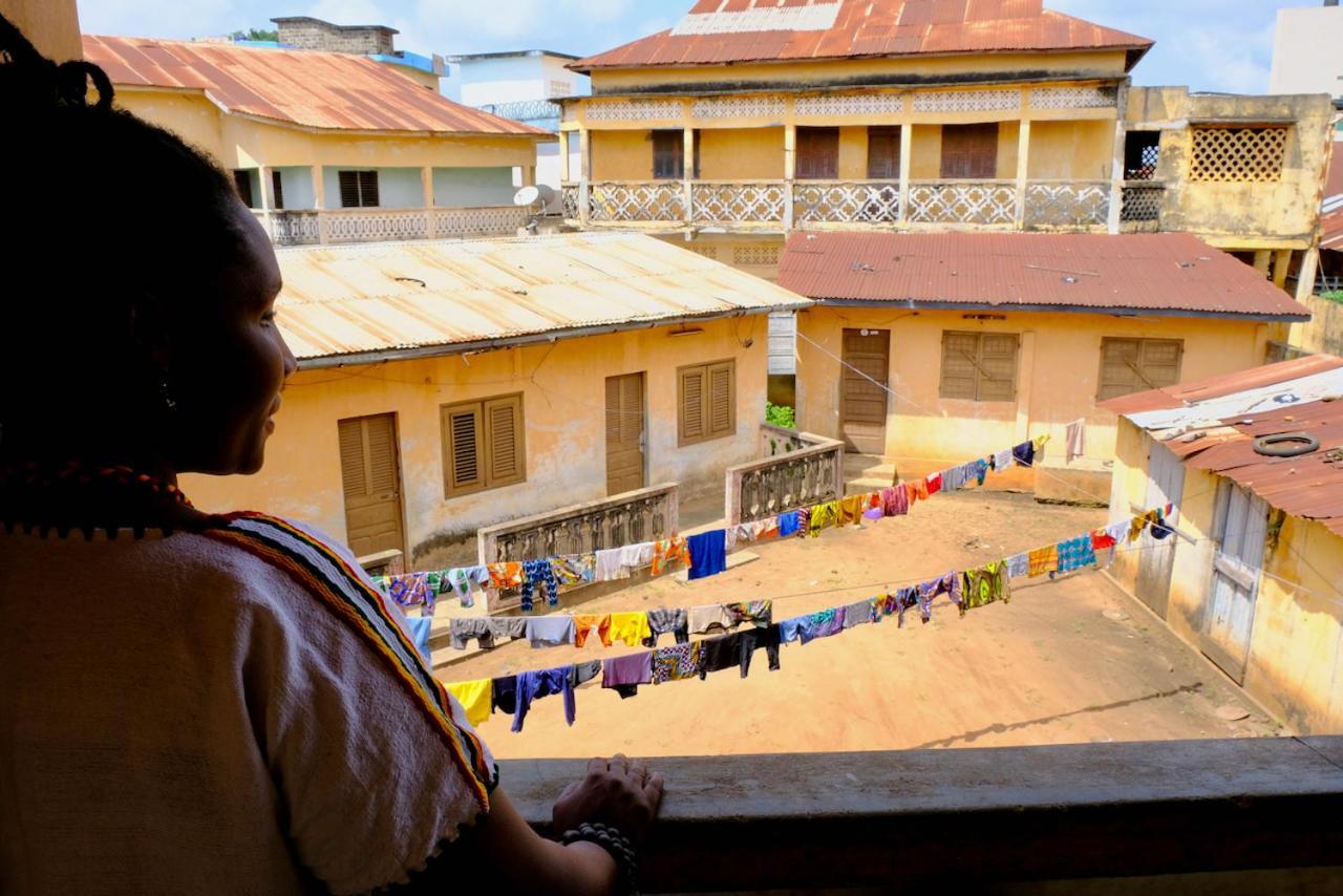 Chambres D'Hotes - Chez Mama Sedjro Porto-Novo Exteriör bild