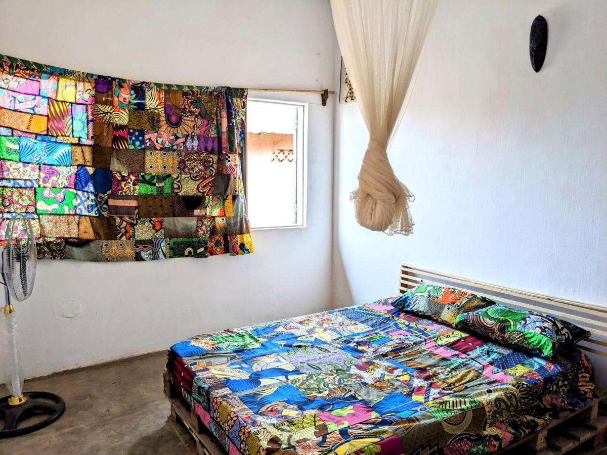Chambres D'Hotes - Chez Mama Sedjro Porto-Novo Exteriör bild